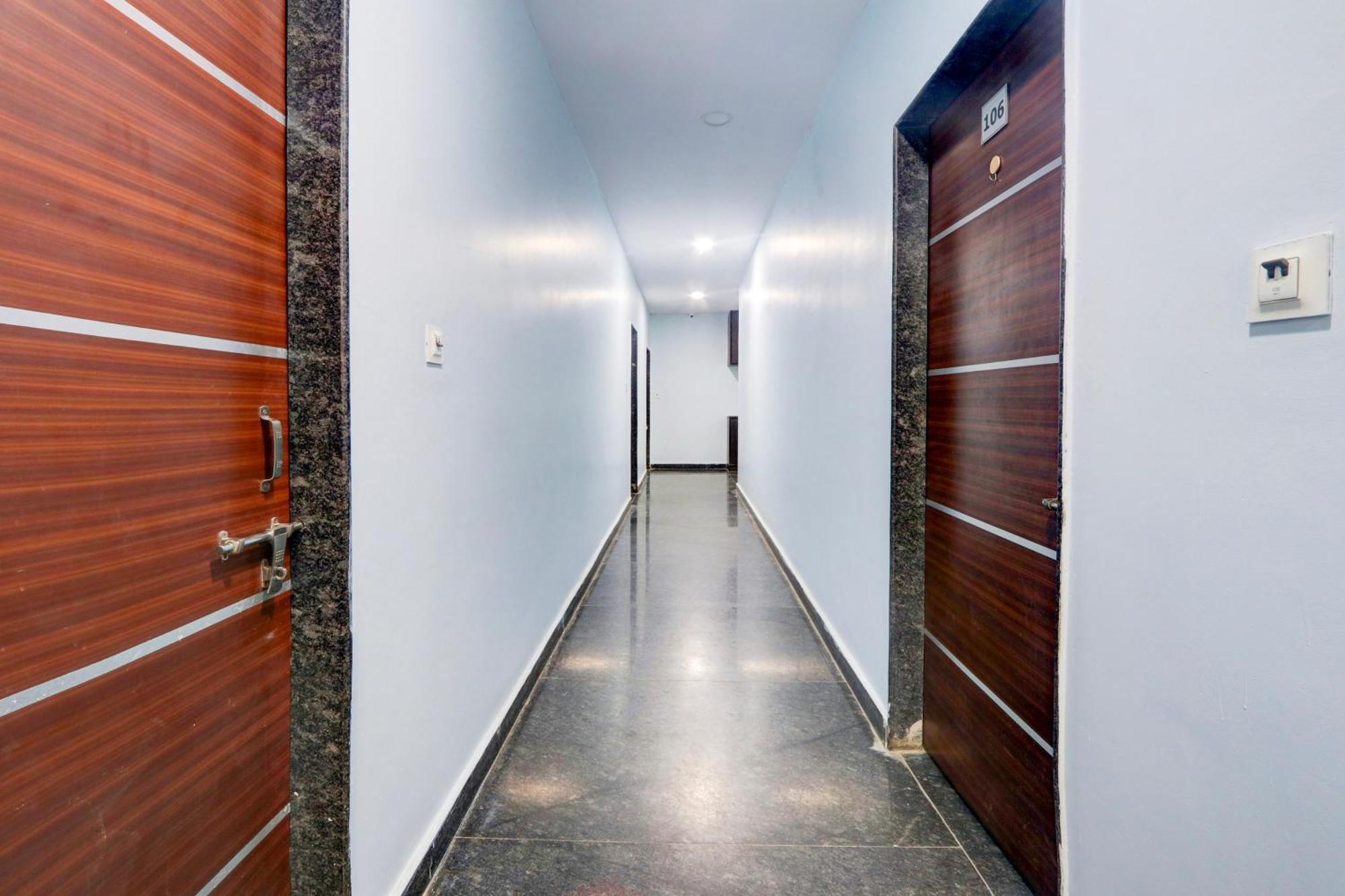 Hotel O Moon Light Nizamabad Exterior foto