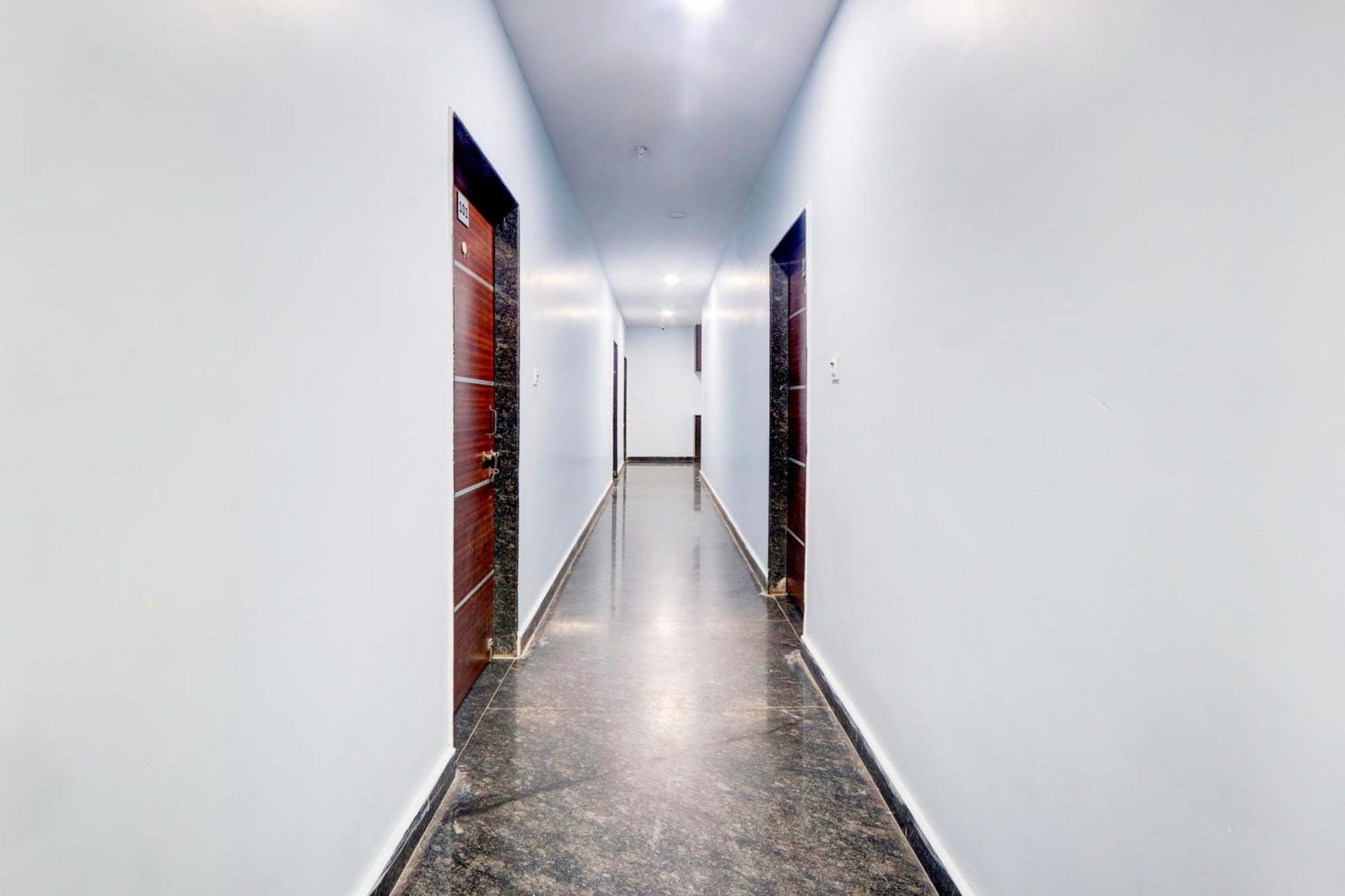 Hotel O Moon Light Nizamabad Exterior foto